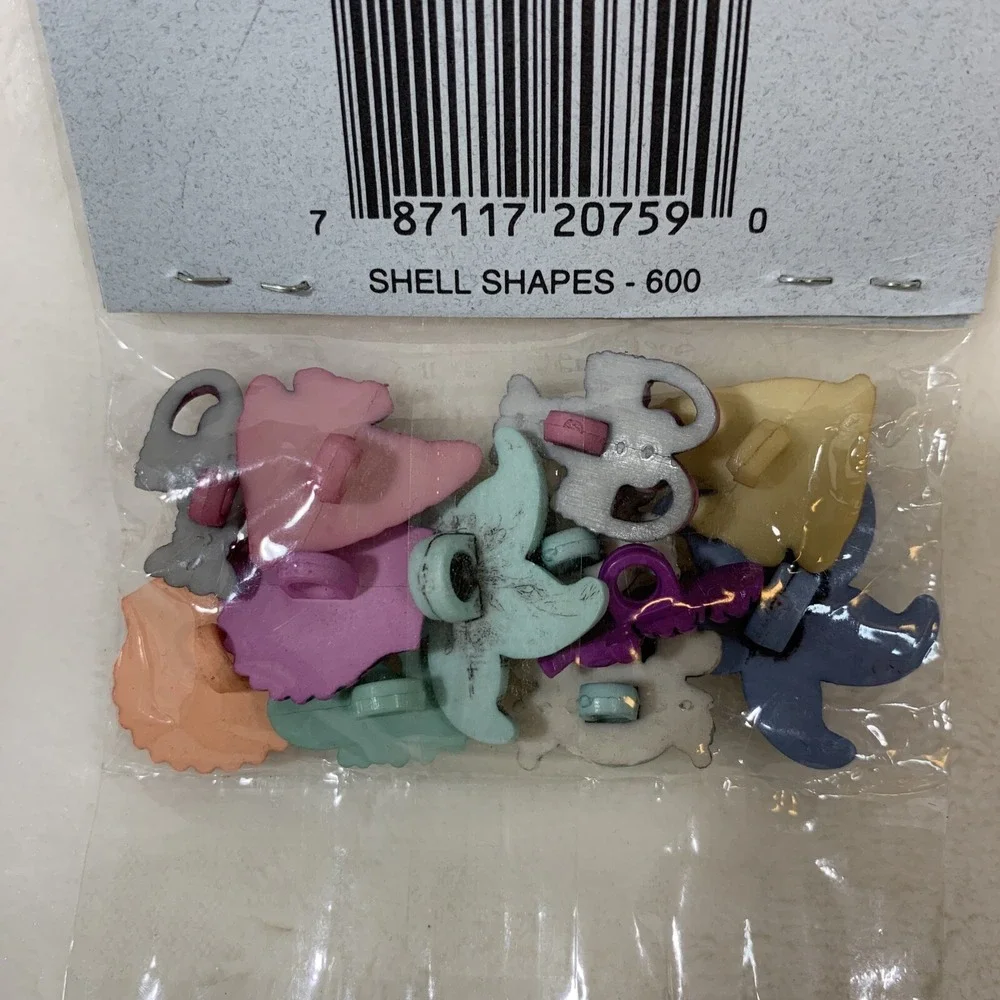Dress It Up Buttons Shell Shapes Sewing Crafts MultiColor Beach Sea Nautical NEW